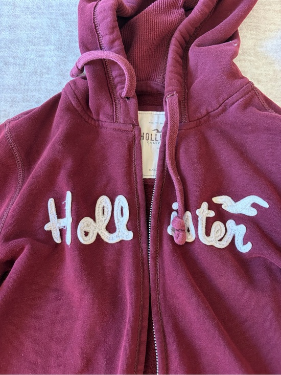 Hollister Jackets & Blazers - Vintage Hollister Zip Up Hoodie